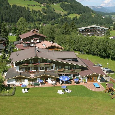 Alpenhotel Landhaus Kuechl Kirchberg in Tirol Bagian luar foto