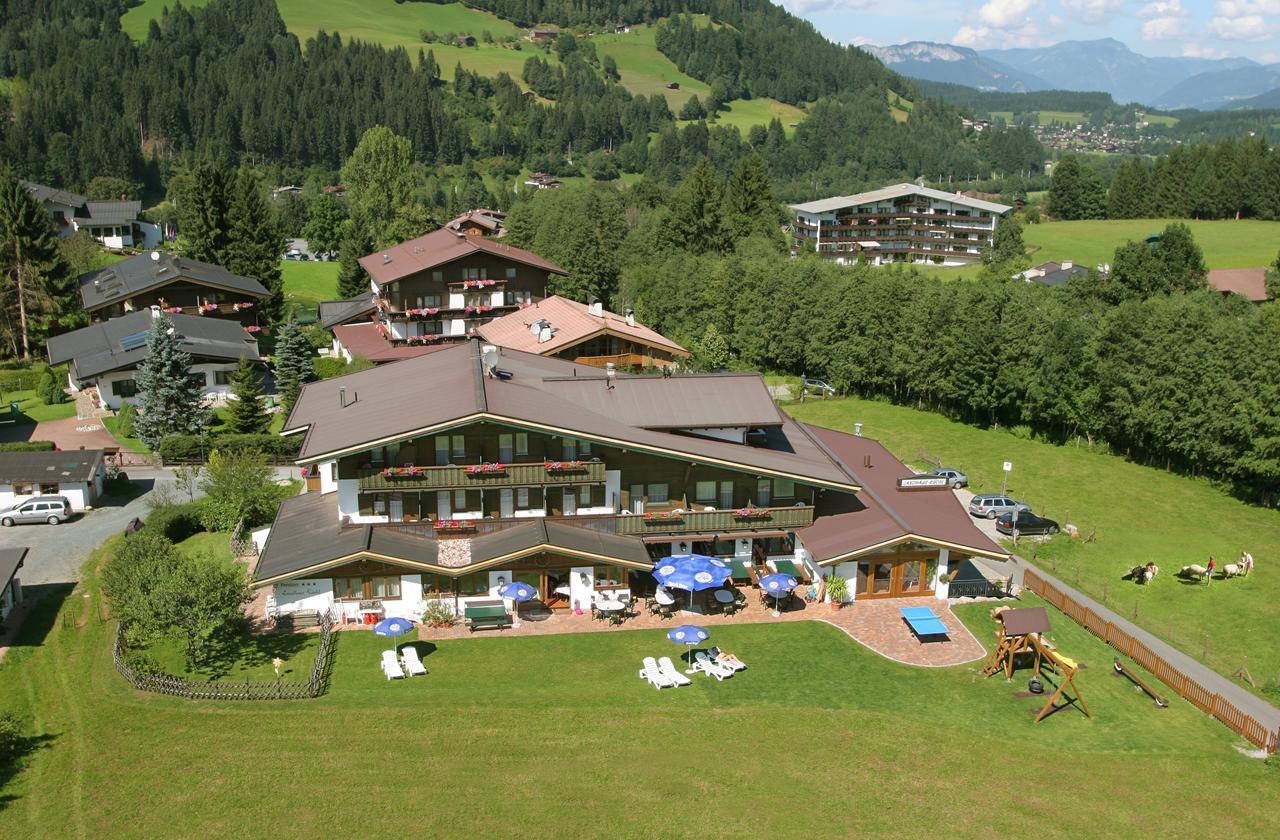 Alpenhotel Landhaus Kuechl Kirchberg in Tirol Bagian luar foto